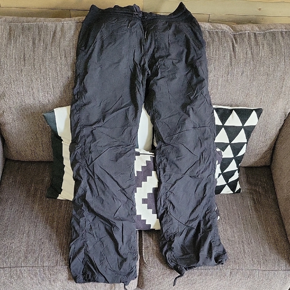 Women's Black Lululemon Nylon Pants